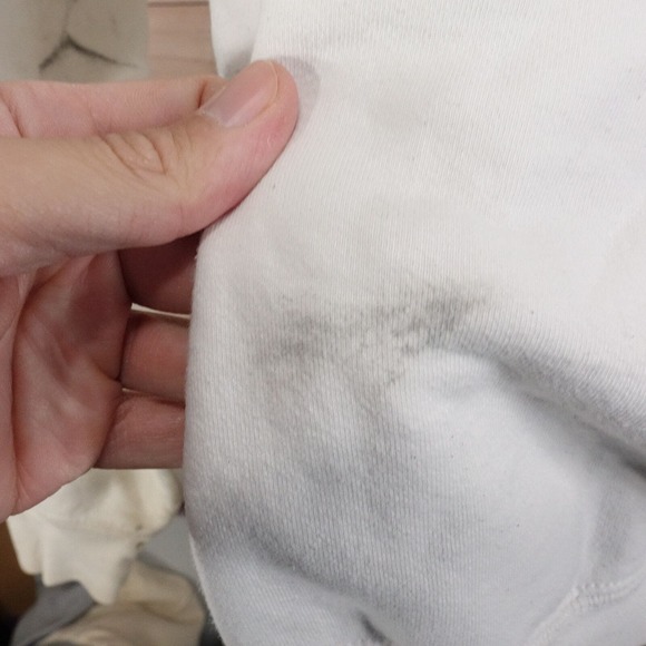 VINTAGE RUSSELL ATHLETIC PRO COTTON USA MADE WHITE CREW NECK SWEATSHIRT XL STAIN - Picture 13 of 16